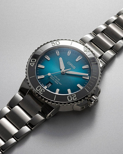 Oris Aquis Date  01 733 7732 4155-07 8 21 05PEB